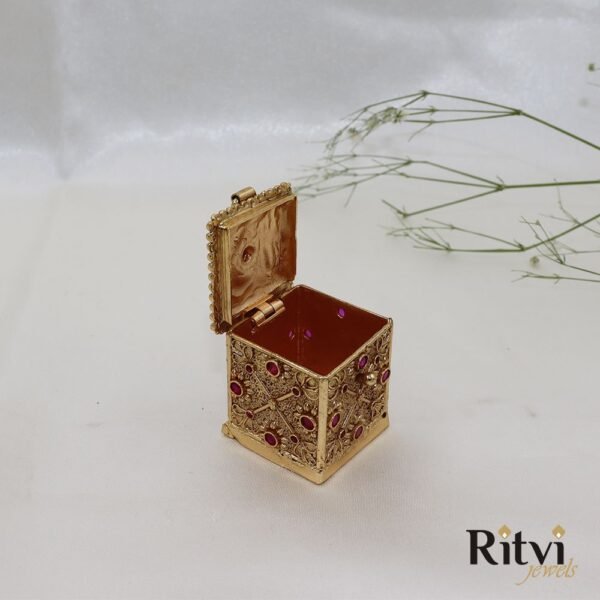 Bina Sindoor Dubby Copper Gold Ruby