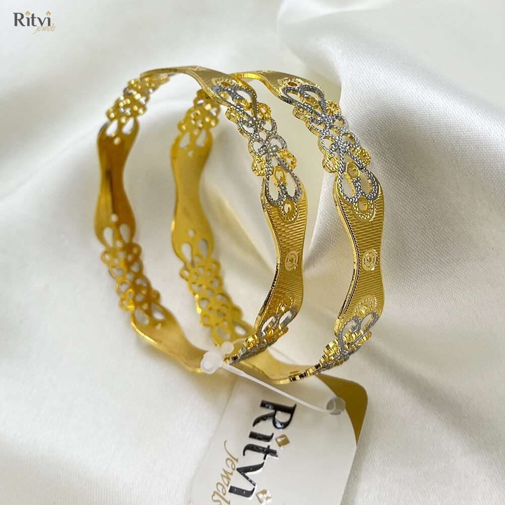 Ritvi Gold Bangles (R75)