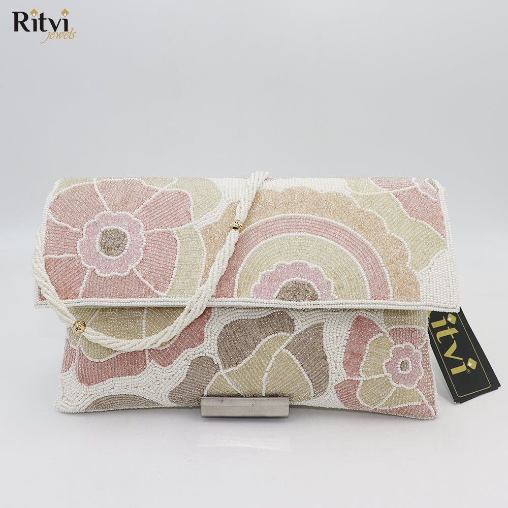 lucia-3.jpg Lucia White Handmade Designer Bag - Image 1