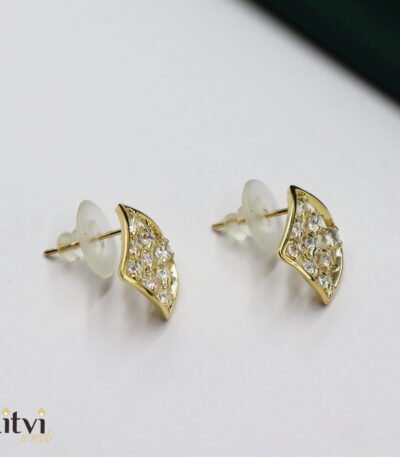 Avyukt Gold Studs